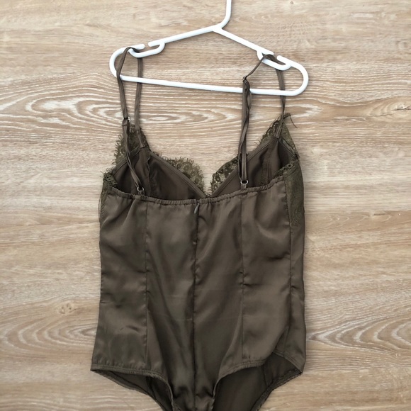 Army green lace body suit - Picture 2 of 2